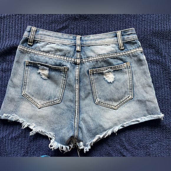 Angie Embroidered High Rise Denim Jean Shorts  size S w/ floral details - Picture 2 of 11
